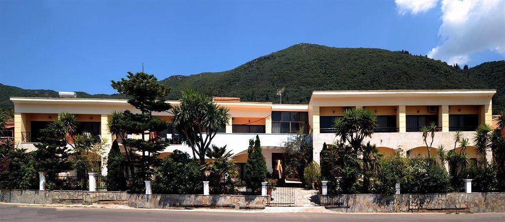 Apartament Holidays