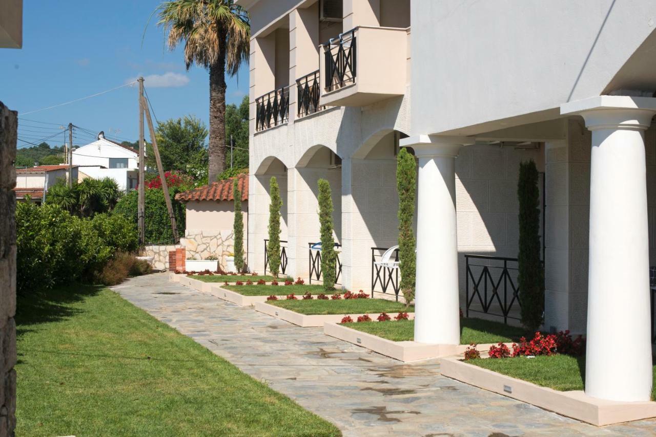 Holidays Apartament *