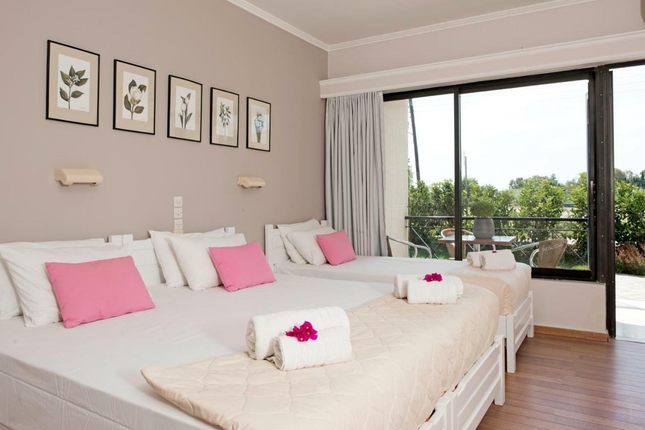 Holidays Apartament *