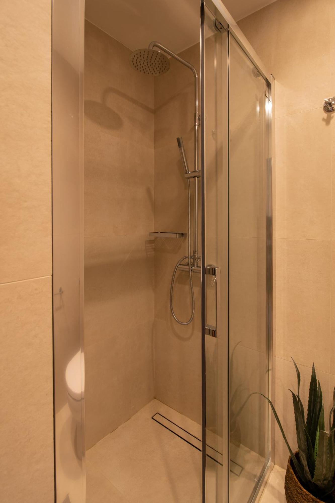 Holidays Apartment Ipsos
